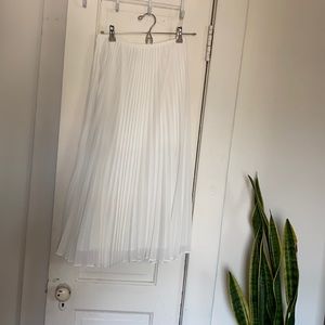 Aritzia Babaton Midi Skirt XS